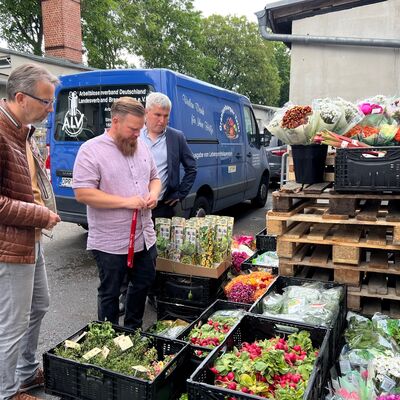 Landrat vor Ort bei der Tafel Oranienburg